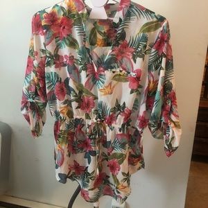 Plus Size - Floral Top